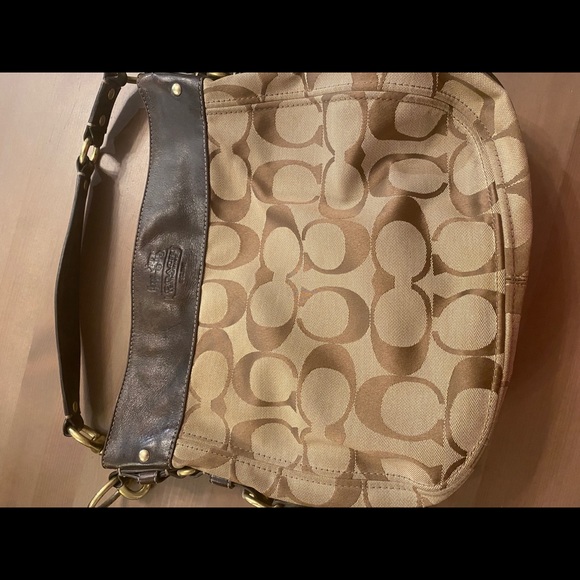 Coach Signature purse Jacquard and Leather - Picture 2 of 4